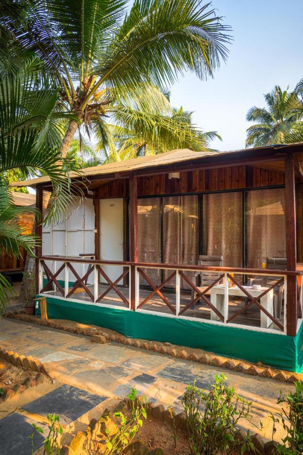 Cuba Patnem Hotel Patnem Beach Екстериор снимка